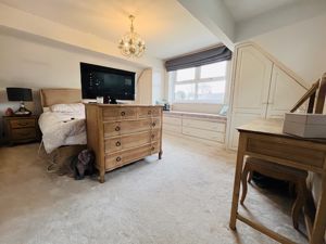 Photo 40- click for photo gallery